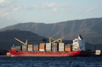 清關(guān)報關(guān)為什么要選擇進出口代理公司？