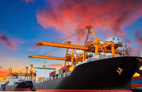 化妝品進(jìn)口報(bào)關(guān)的程序和相關(guān)挑戰(zhàn)有哪些？