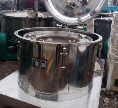 深圳貿(mào)易公司-灌裝機進口報關案例